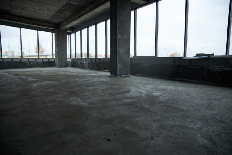 Read more about the article Beton na strop – jaki wybrać? Różne rodzaje betonu na strop