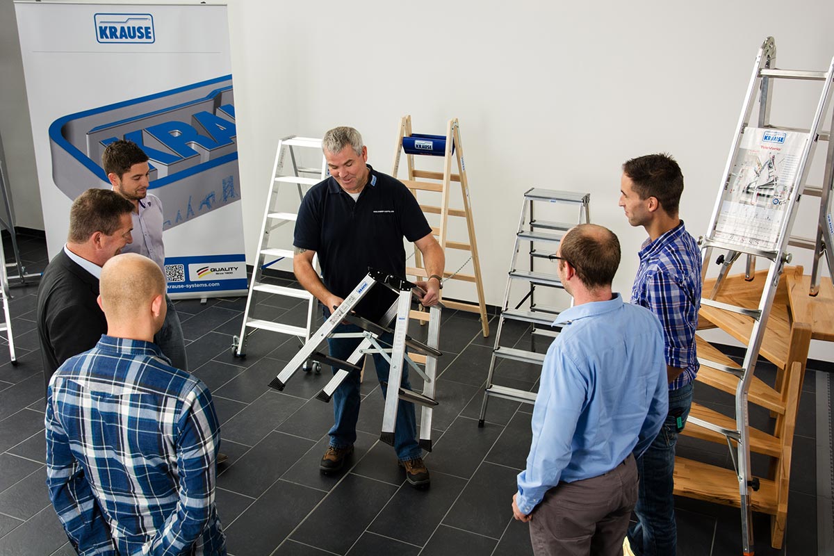 Przed czym może ochronić przegląd drabin?